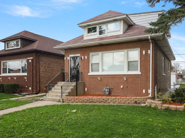 153 Bellwood Ave, Bellwood, IL 60104