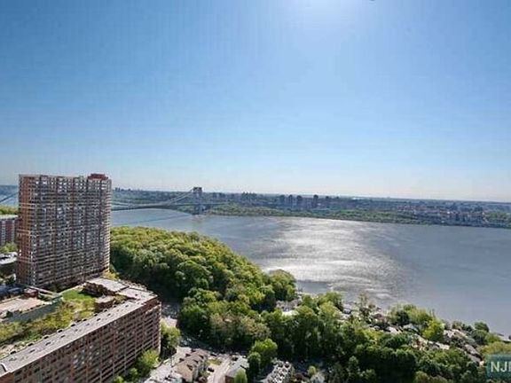2nd image of 1530 Palisade Ave APT 26S