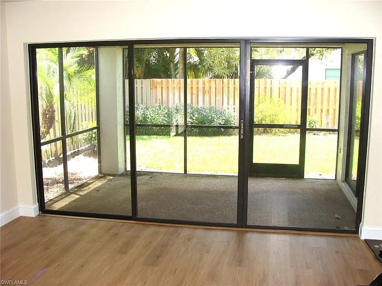 857 Reef Point Cir — Photo 10
