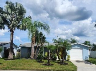 2228 Society Dr, Holiday, FL 34691
