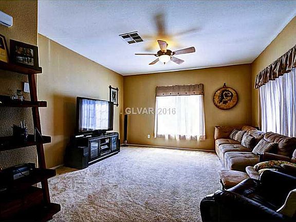 4th image of 4872 Marco Polo St #B