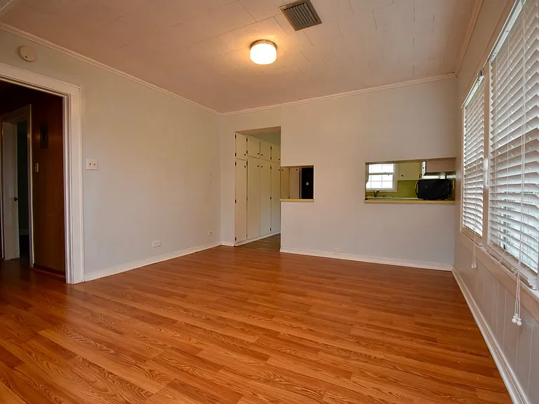 708 Tech Dr — Photo 26
