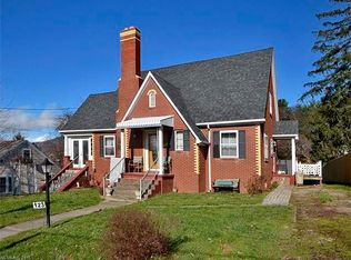 123 Ford St, Canton, NC 28716