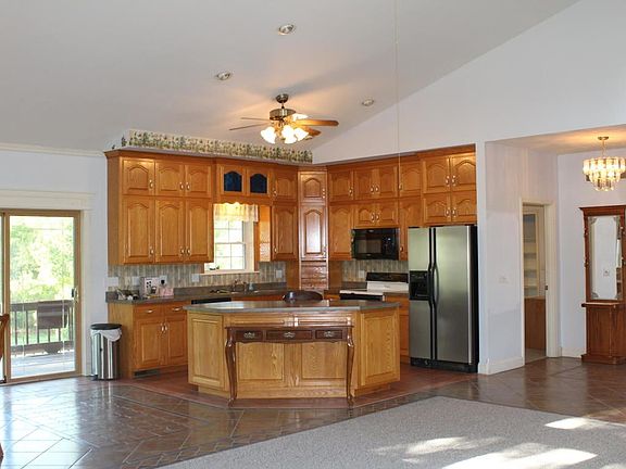 5th image of 3418 County Road 436