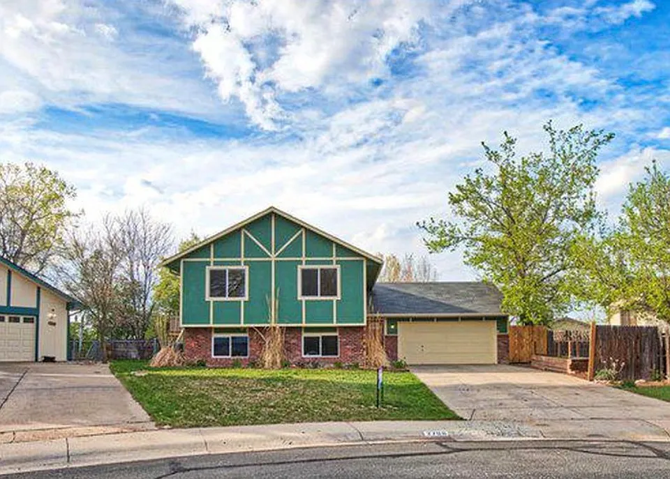 2706 Williamsburg Ct