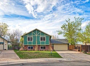2706 Williamsburg Ct, Fort Collins, CO 80521