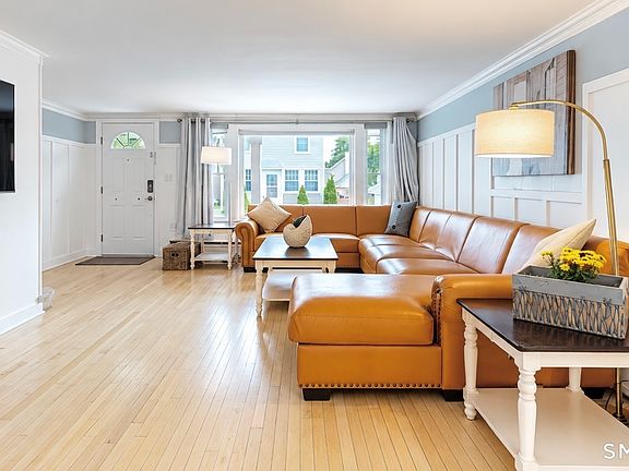 4th image of 24 Highview Avenue