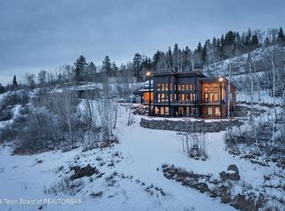 355 Upper Ridge Rd, Alpine, WY 83128