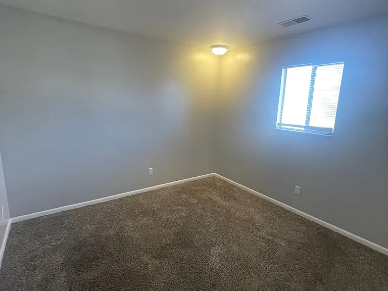 1113 W Arroyo Ave — Photo 30