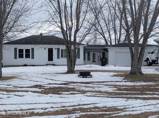 4913 Evansport Rd, Defiance, OH 43512