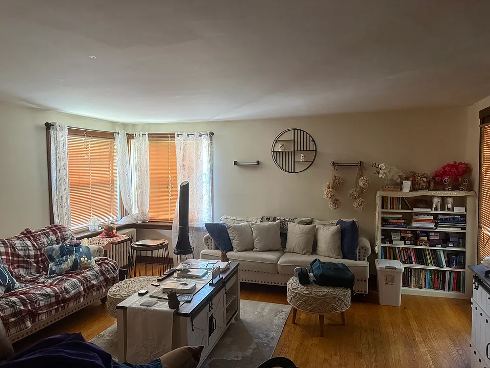 125 Buell St #3