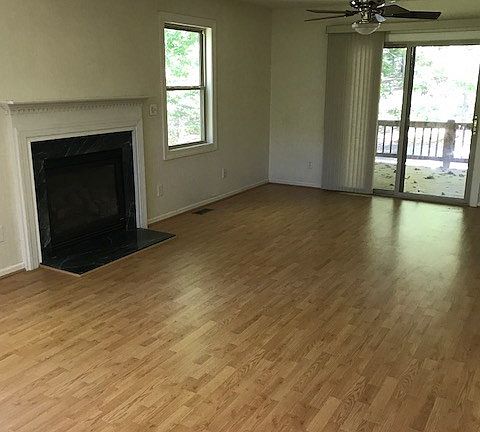 5th image of 478 Arbor Ln