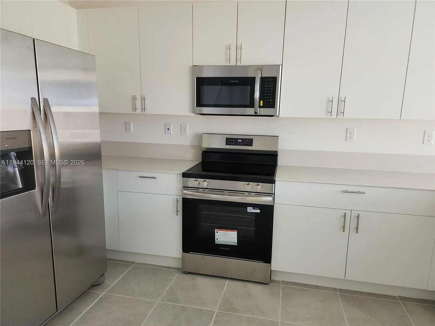 2750 SE 24th Terrace 2750, Homestead, FL 33035 — Photo 1