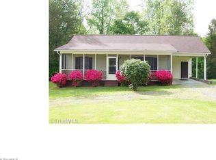 184 Creekside Dr, Mocksville, NC 27028