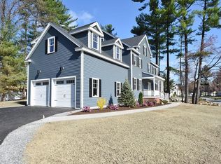 15 Manhattan Dr, Burlington, MA 01803