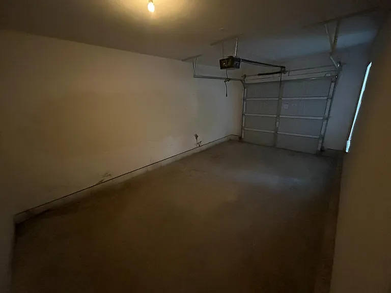 Unit Photo