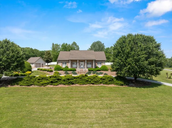 418 County Road 264, Niota, TN 37826