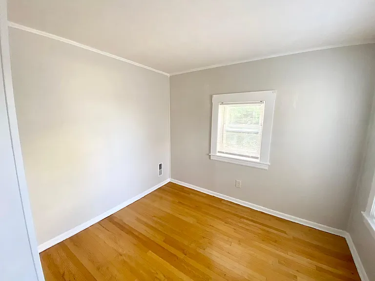 8 Mount Pleasant St — Photo 12