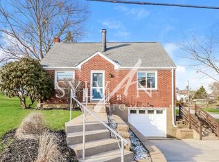 156 Iroquois Ave, Pittsburgh, PA 15237