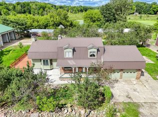9225 Faussett Rd, Fenton, MI 48430