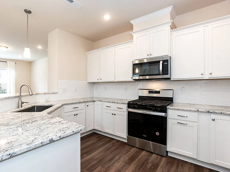 5717 Volos Ave — Photo 13
