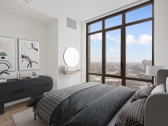 5th image of 92-27 160th St #1608