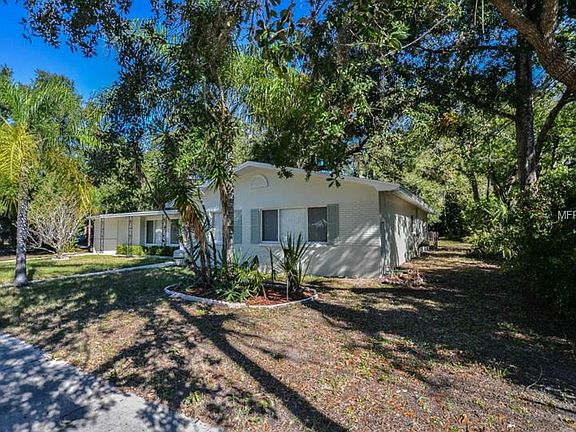 4th image of 709 Bayou Ave