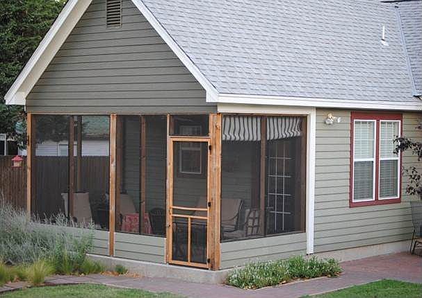 2nd image of 20725 Haas St