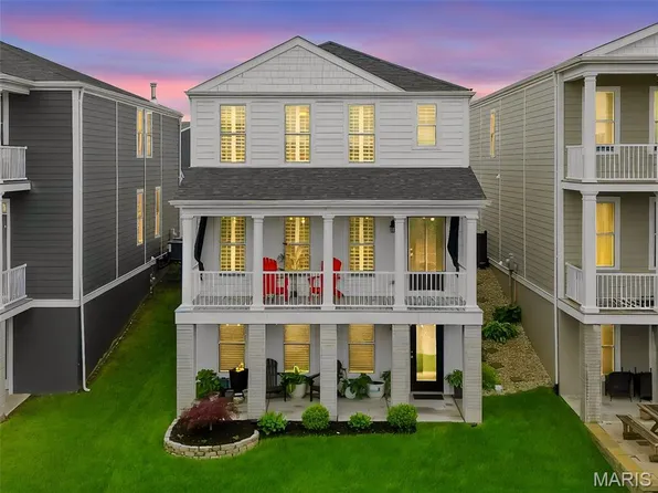 1064 Dyess Way, Saint Charles, MO 63301