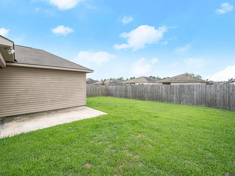15405 Mossystone Dr — Photo 19