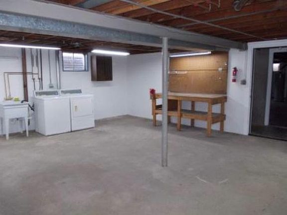 Basement & Laundry