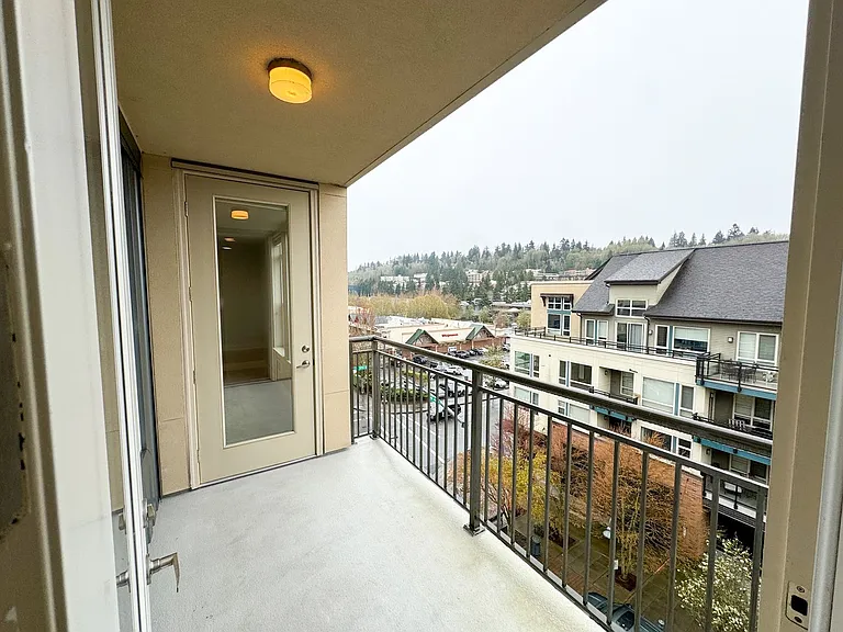 7800 SE 27th St #504 — Photo 17