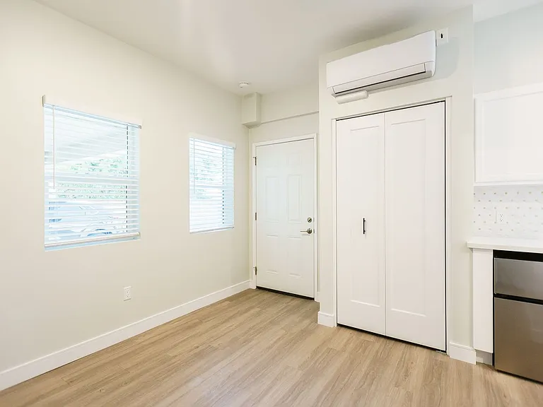 11937 Avon Way — Photo 11