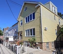 2nd image of 13 Bay 38th St