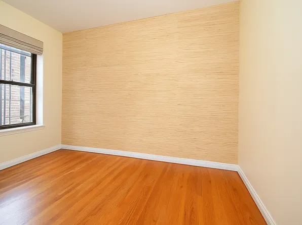 157 Broome Street image 8 of 9