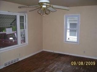 930 Dwight Ave, Kalamazoo, MI 49048