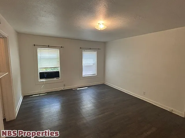 2610 Martin Luther King Jr Ave — Photo 14