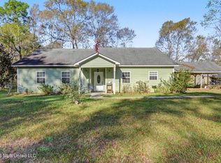 2221 Basin Central Rd, Lucedale, MS 39452