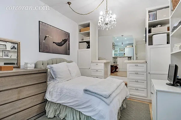 Sold by Corcoran | media 3