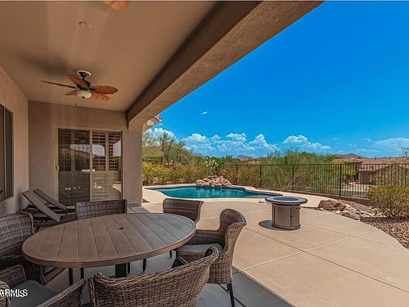 3rd image of 41441 N Laurel Valley Way