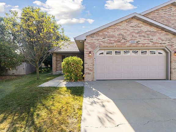 3rd image of 4420 Ashberry Dr