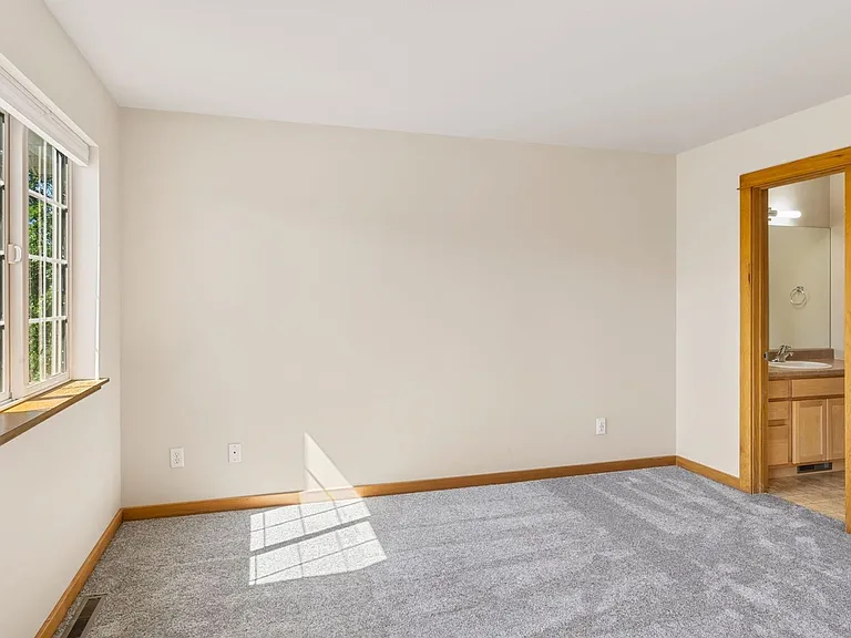 4006 Broadwater Ct — Photo 21