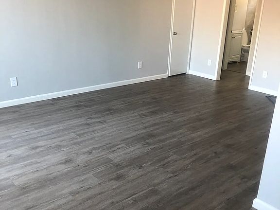 3rd image of 1633 S Bundy Dr APT 9