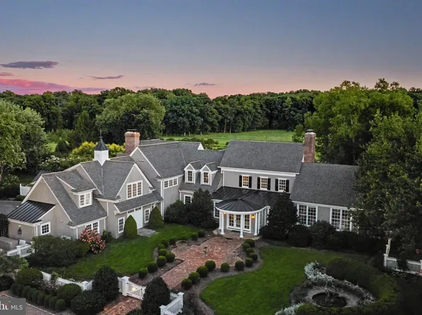 33 Rittenhouse Rd, Stockton, NJ 08559