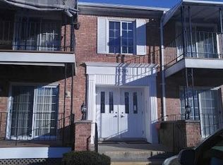 30757 Shiawassee Rd APT 20A, Farmington, MI 48336