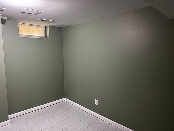 3rd image of 3333 Pickwick Ln
