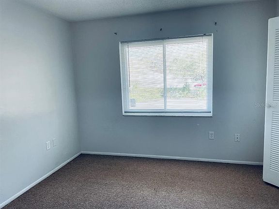 5th image of 163 Garden Dr