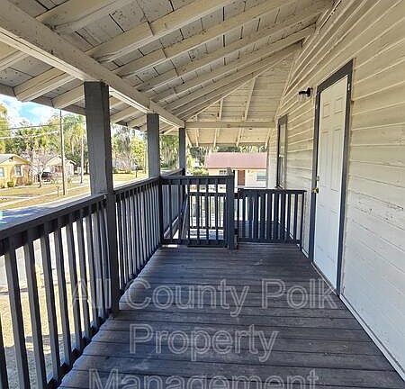 2nd image of 602 Emma St APT 3