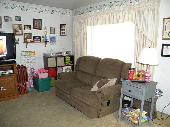 2nd image of 987 Stewart Ave