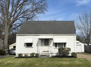 1924 Bonnie Brae Ave NE, Warren, OH 44483